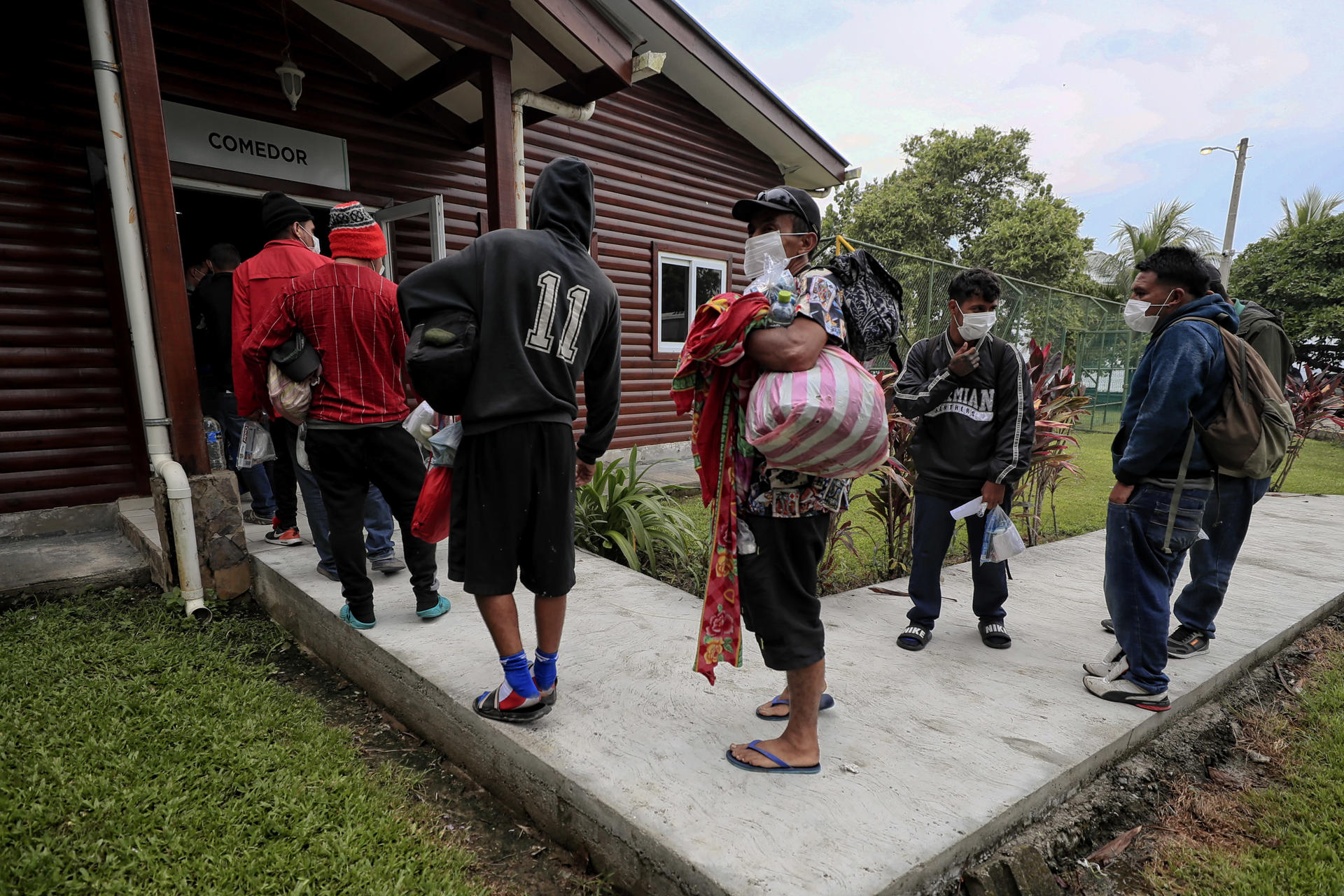 La deportación, un volver a empezar para los migrantes que no desisten del sueño americano