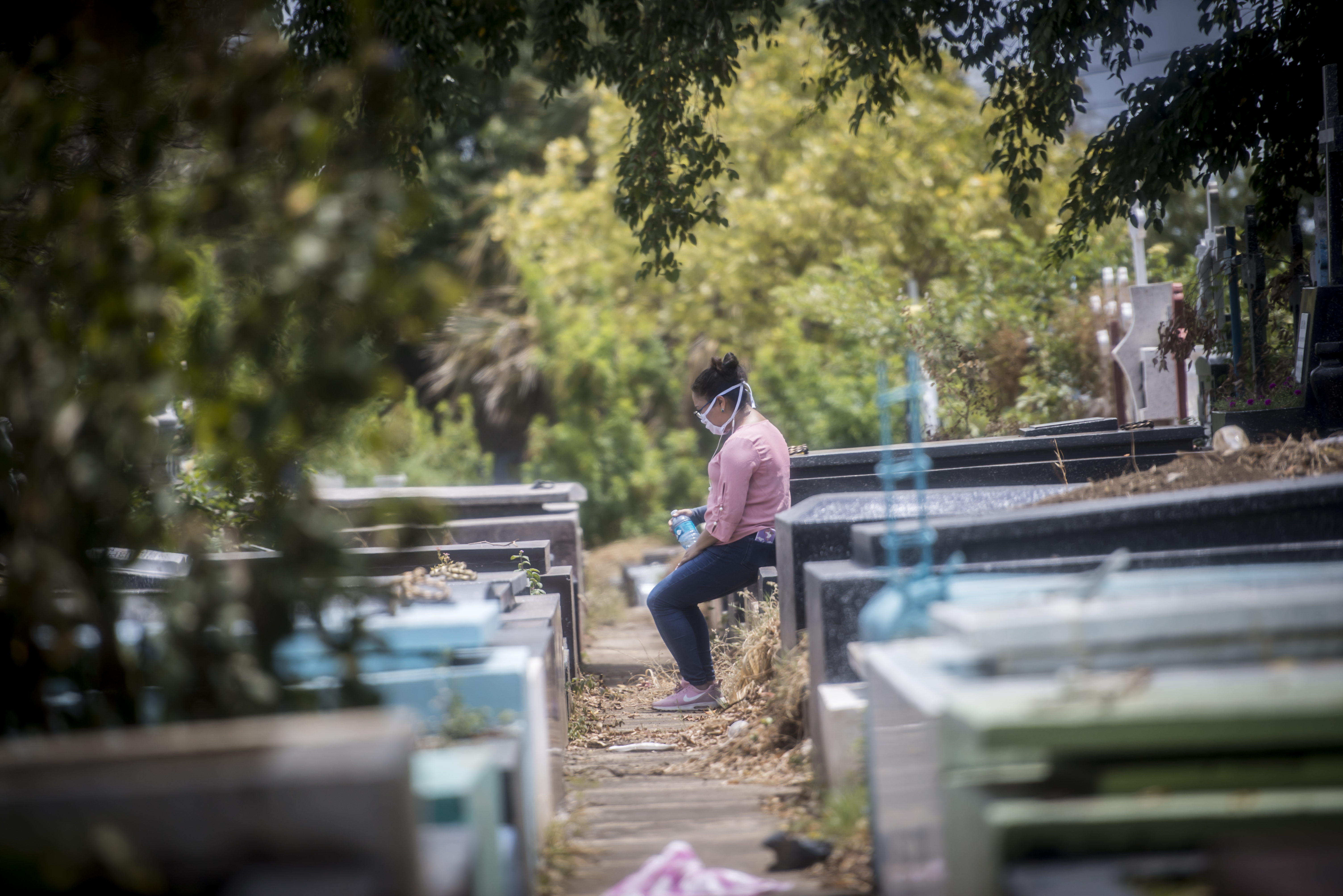 «Nadie nos quería trasladar el féretro hasta el cementerio», el drama de una familia para enterrar a su pariente fallecido por Covid-19