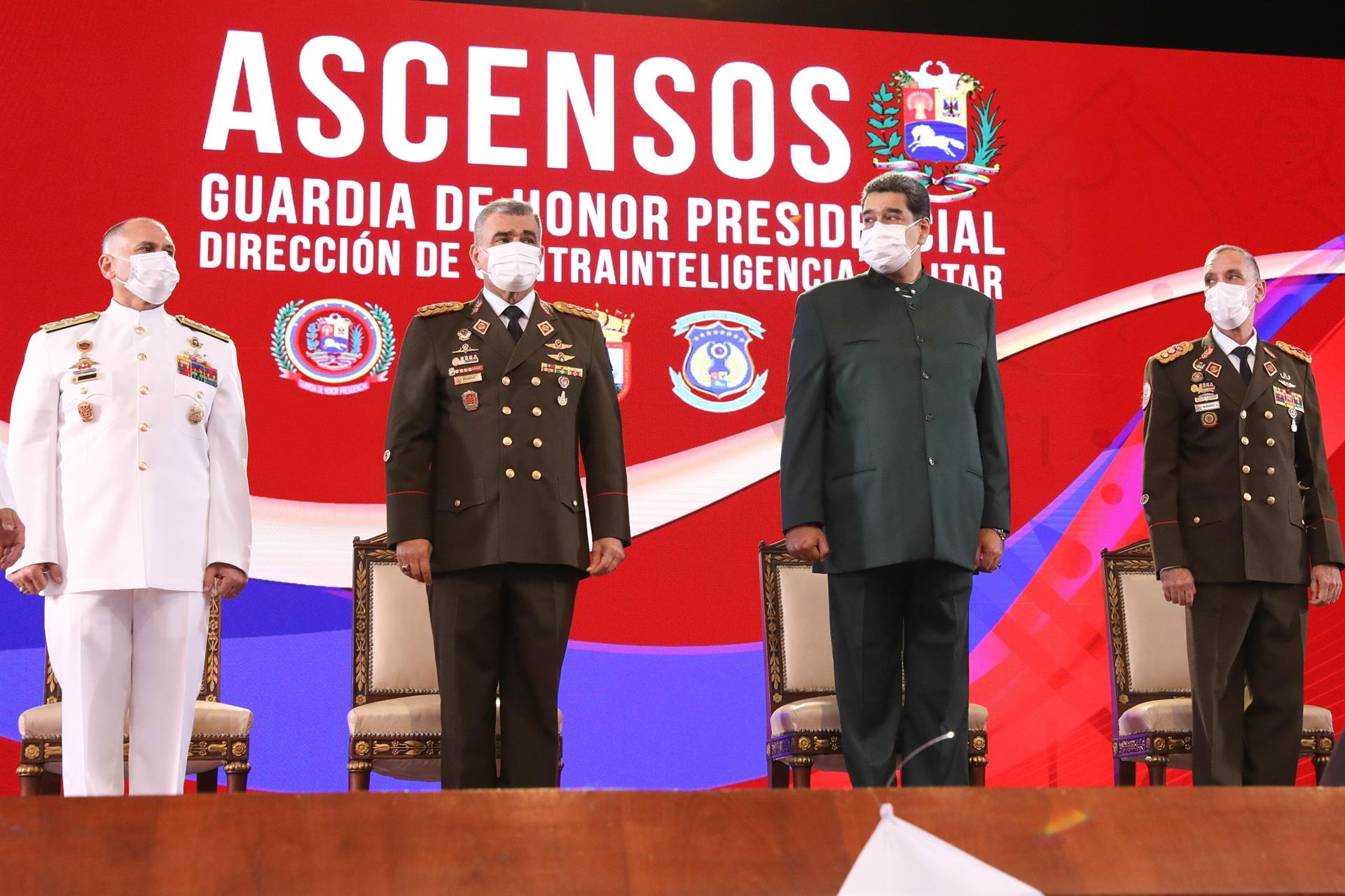 Maduro dice que el jefe de Comando Sur de EE.UU. y de CIA tienen plan para matarle