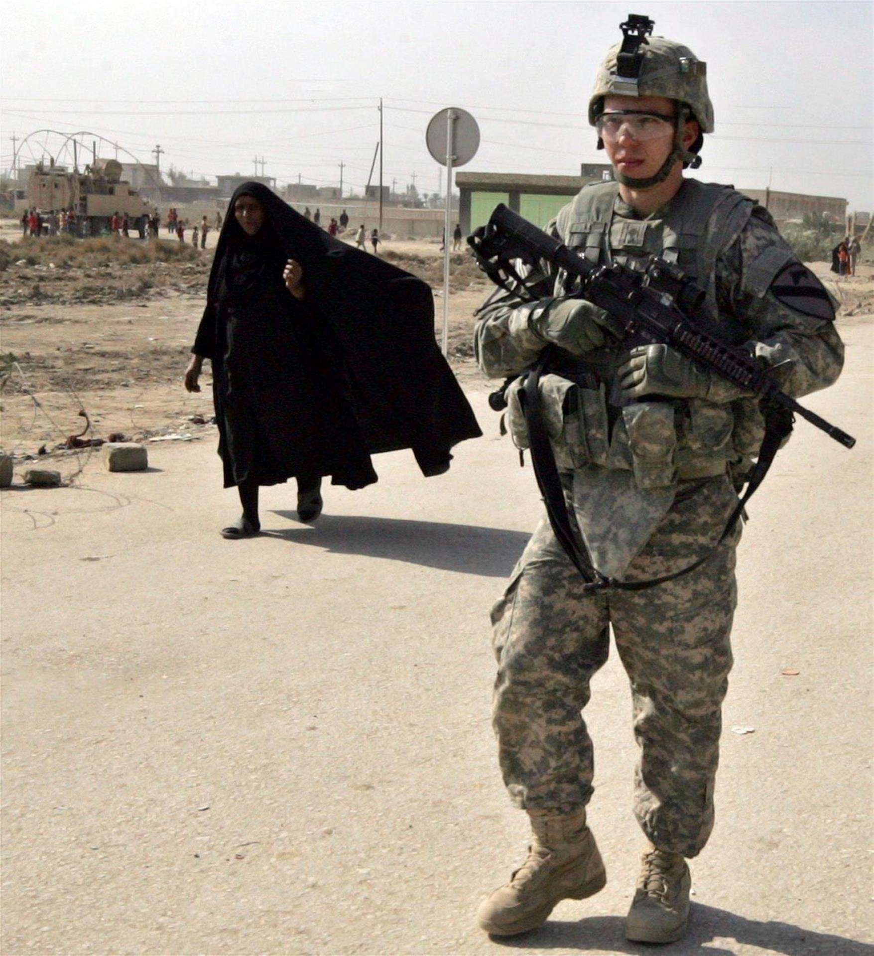 Atacan base aérea de Estados Unidos en Irak