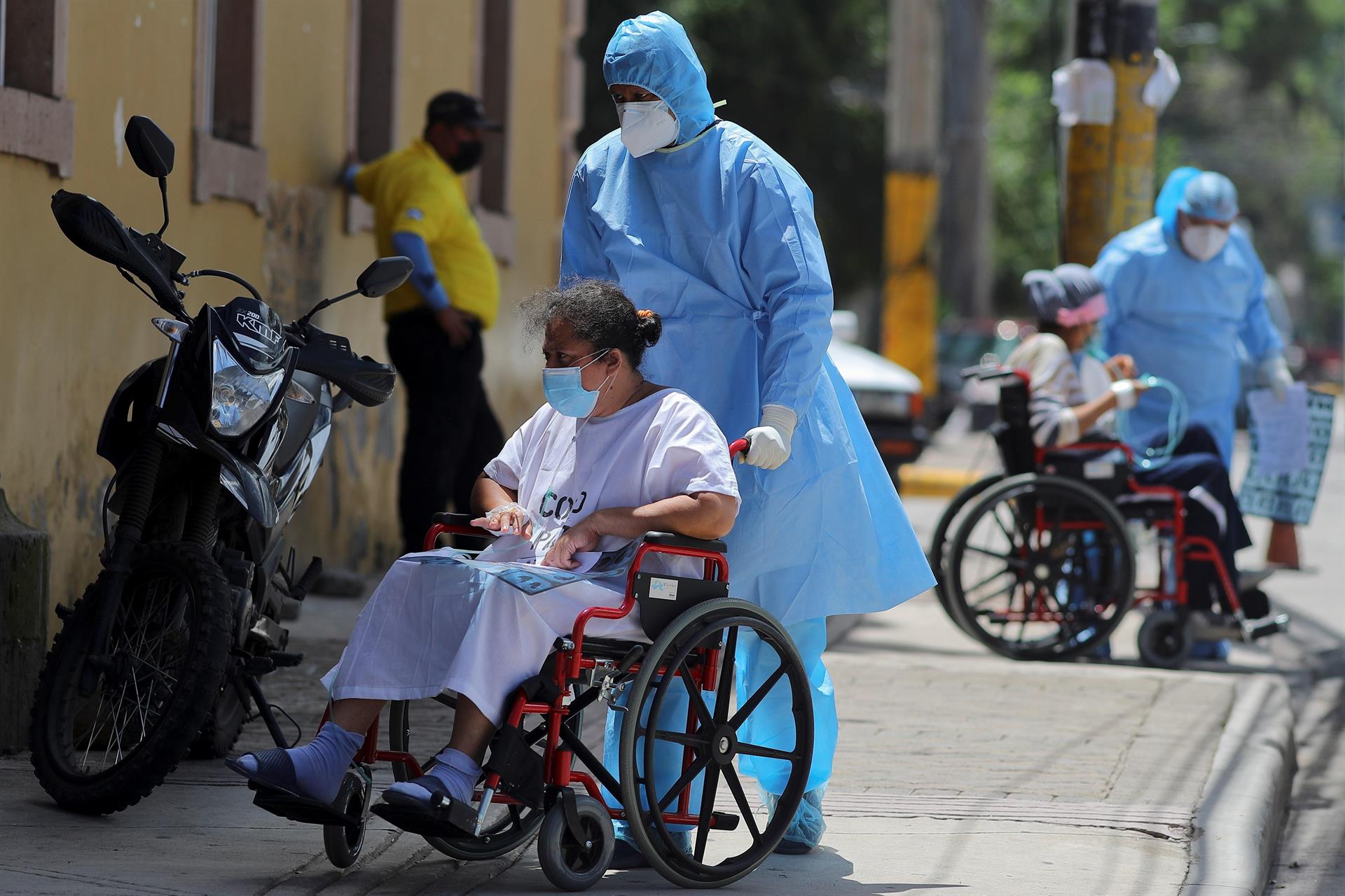 Llega a Honduras un segundo lote de la vacuna de Pfizer con 54.990 dosis