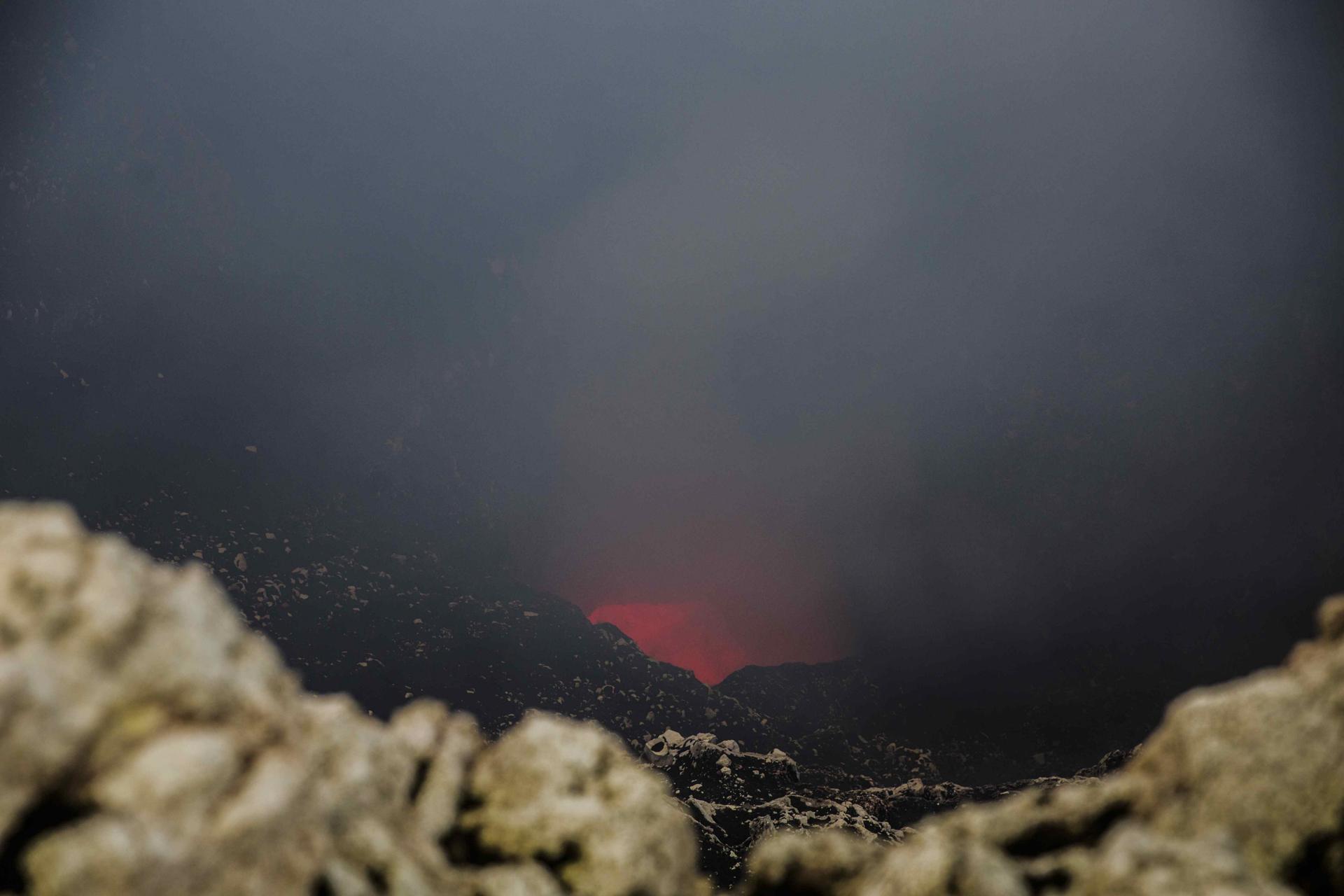 Ineter confirma derrumbe en una pared interna del volcán Masaya