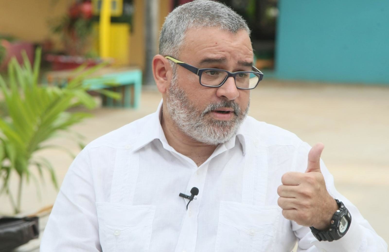 Analistas califican de error otorgar nacionalidad nicaragüense a Mauricio Funes