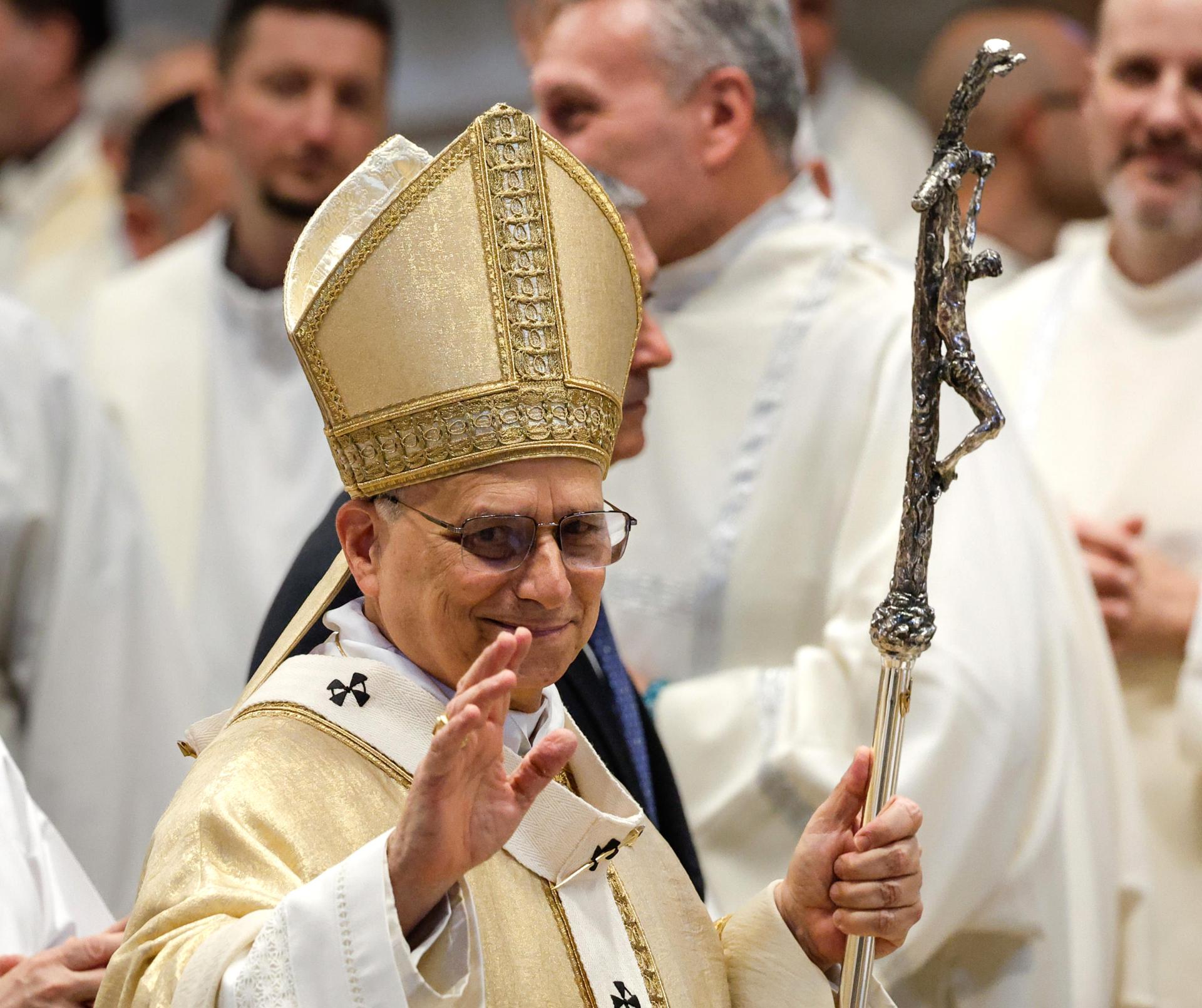 Venezuela entrega carta dirigida al papa para que interceda por niños migrantes en EEUU