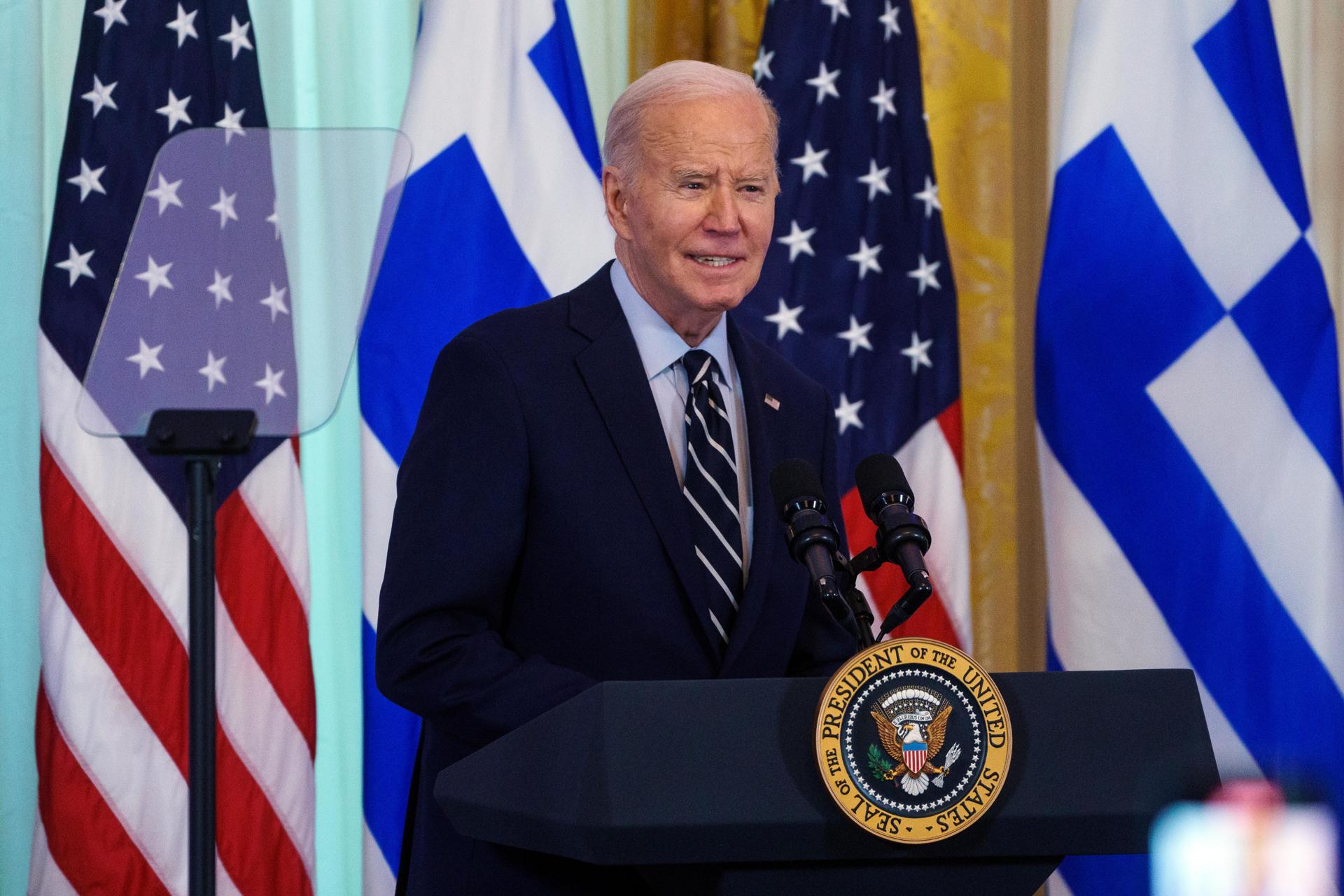 Biden anuncia la cancelación de 7.400 millones de dólares en deuda estudiantil