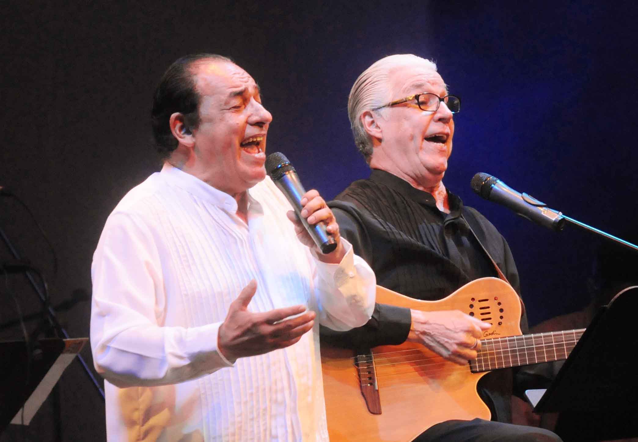 “Podrán bloquear premios, pero no nos arrancarán del corazón de la gente”, dicen los Mejía Godoy
