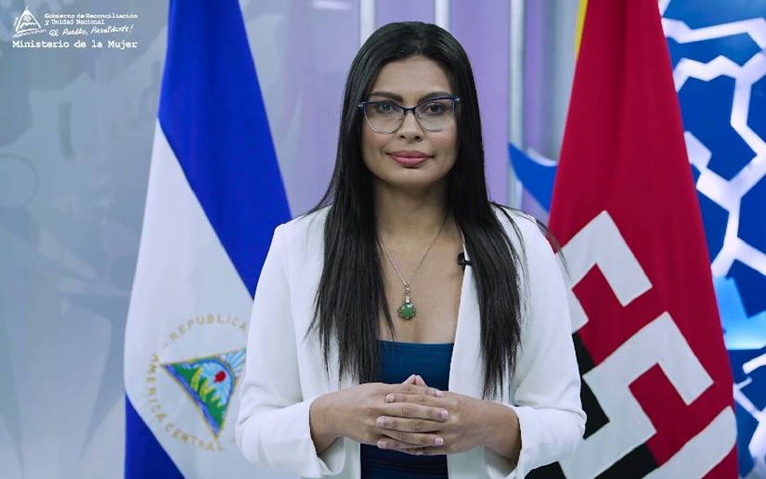 Dictadura reacomoda a sus fichas: embajadora en Panamá será viceministra y nombra embajador a Carlos Midence