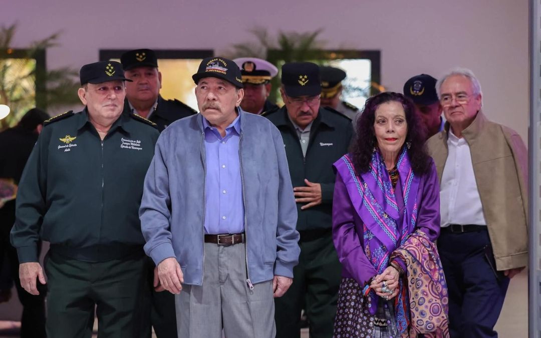 Avilés expresa sumisión total del Ejército a Murillo en medio de purgas internas del régimen