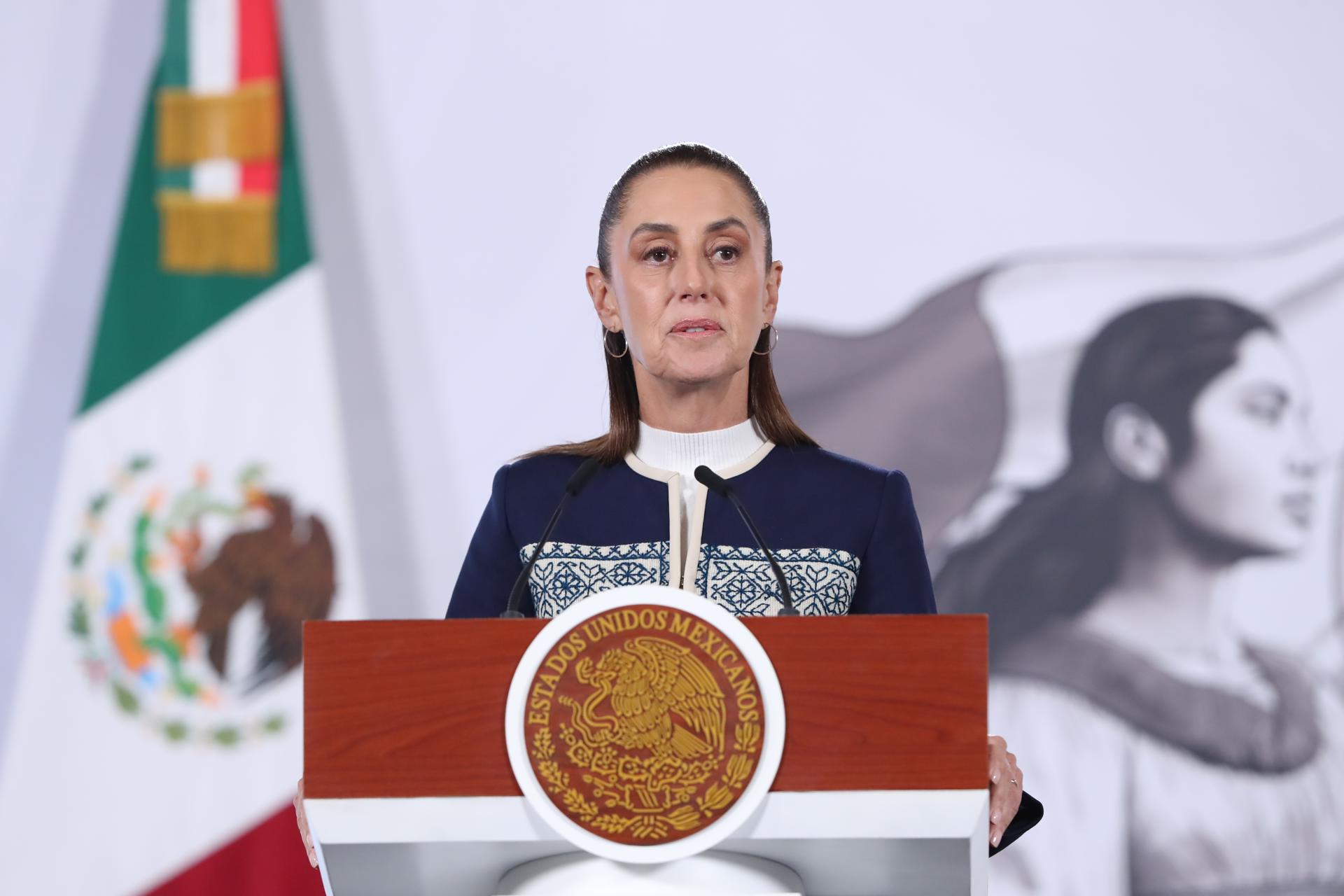Sheinbaum afirma que avión militar de EEUU aterrizado en México es de «capacitación»