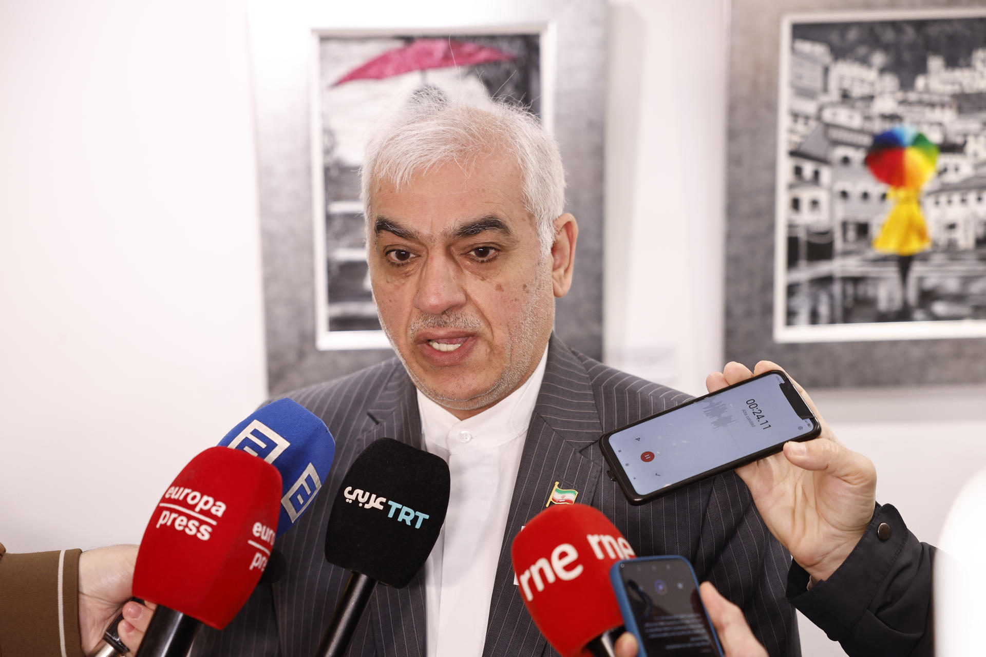 Irán acepta las negociaciones de paz de «buena voluntad», pero desconfía de EE.UU.