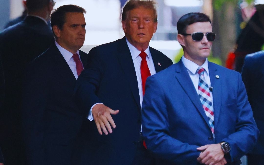 El expresidente Trump asiste a la selección del jurado de su juicio penal en Nueva York