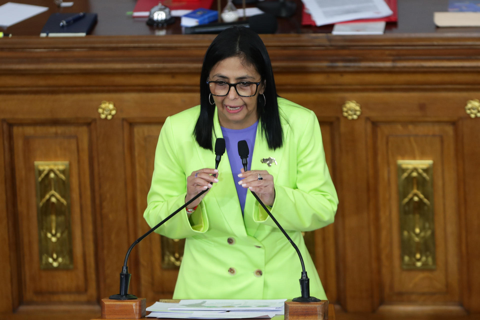 Unos 400 apartamentos fueron afectados en Caracas en ataque de EEUU, dice Delcy Rodríguez