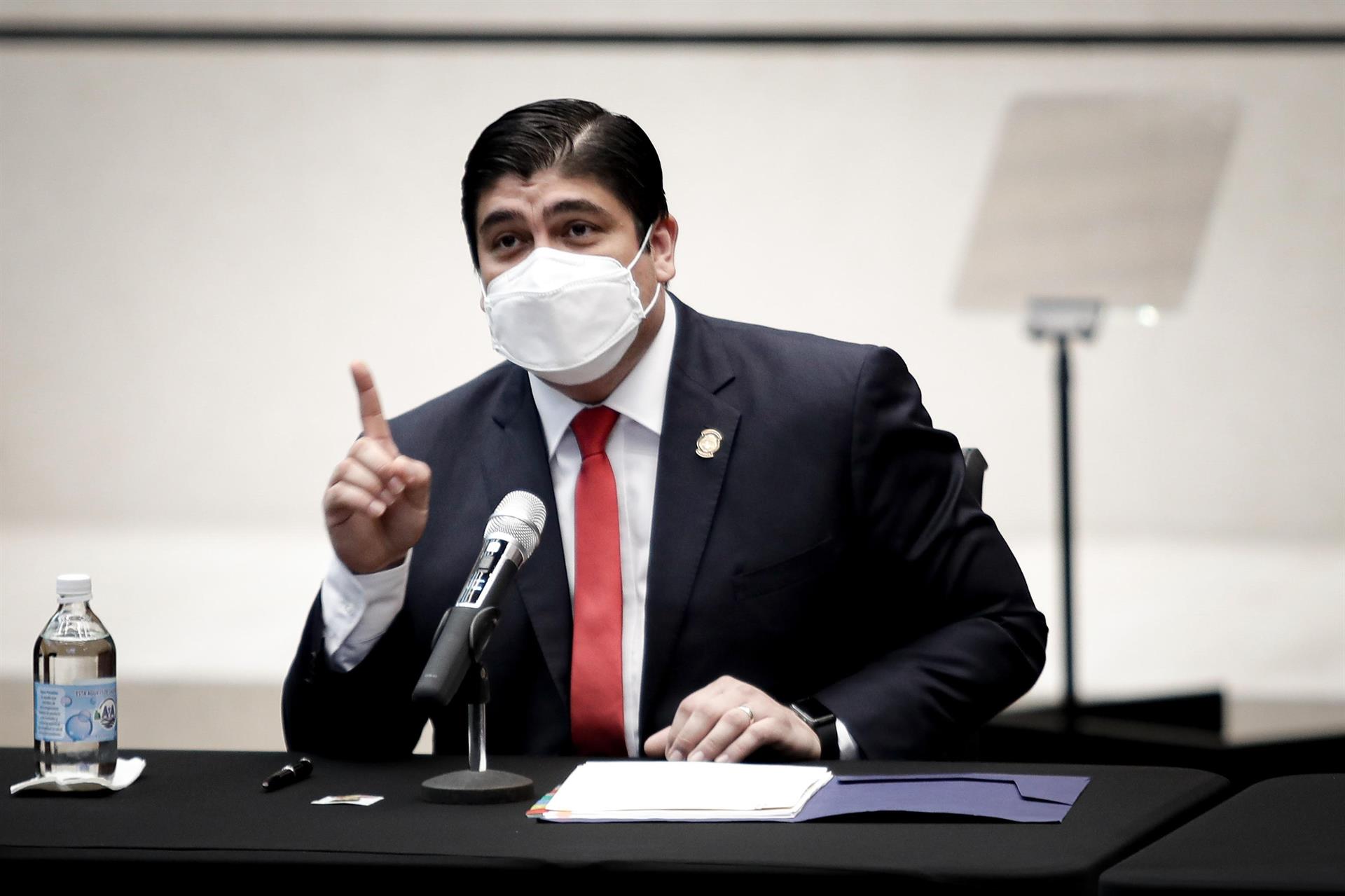 Presidente de Costa Rica: «En Nicaragua hay una clarísima violación a los derechos humanos»