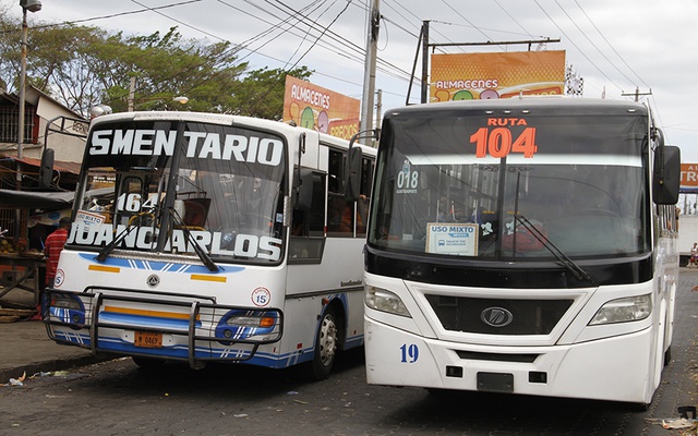 Ortega endeuda a Nicaragua con Rusia: 16.8 millones de euros costará la flota de buses para Managua