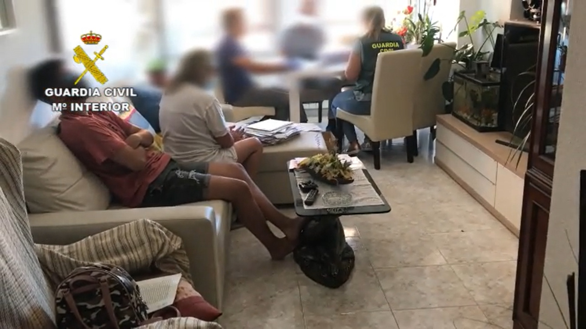 Desmantelan red que explotaba a nicaragüenses cuidando ancianos en España