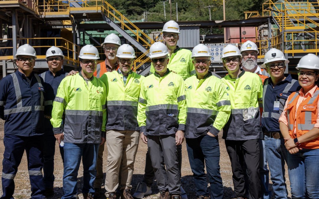 El régimen se lanza contra la minera canadiense Calibre Mining y le exige US$36.6 millones en impuestos