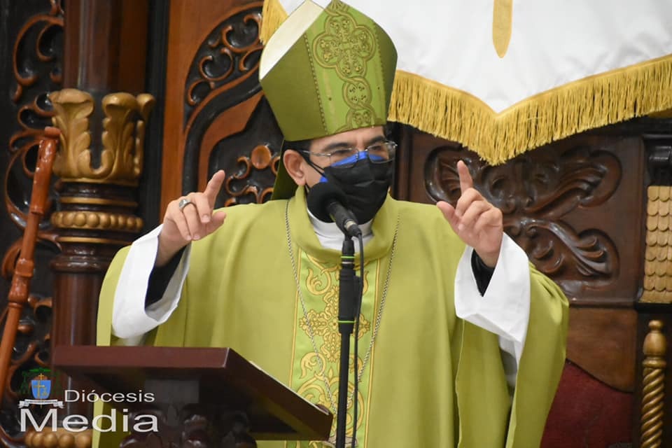 Monseñor Álvarez insta a los nicaragüenses a abrirse sin miedo «al que propone otros caminos de paz, justicia y libertad»