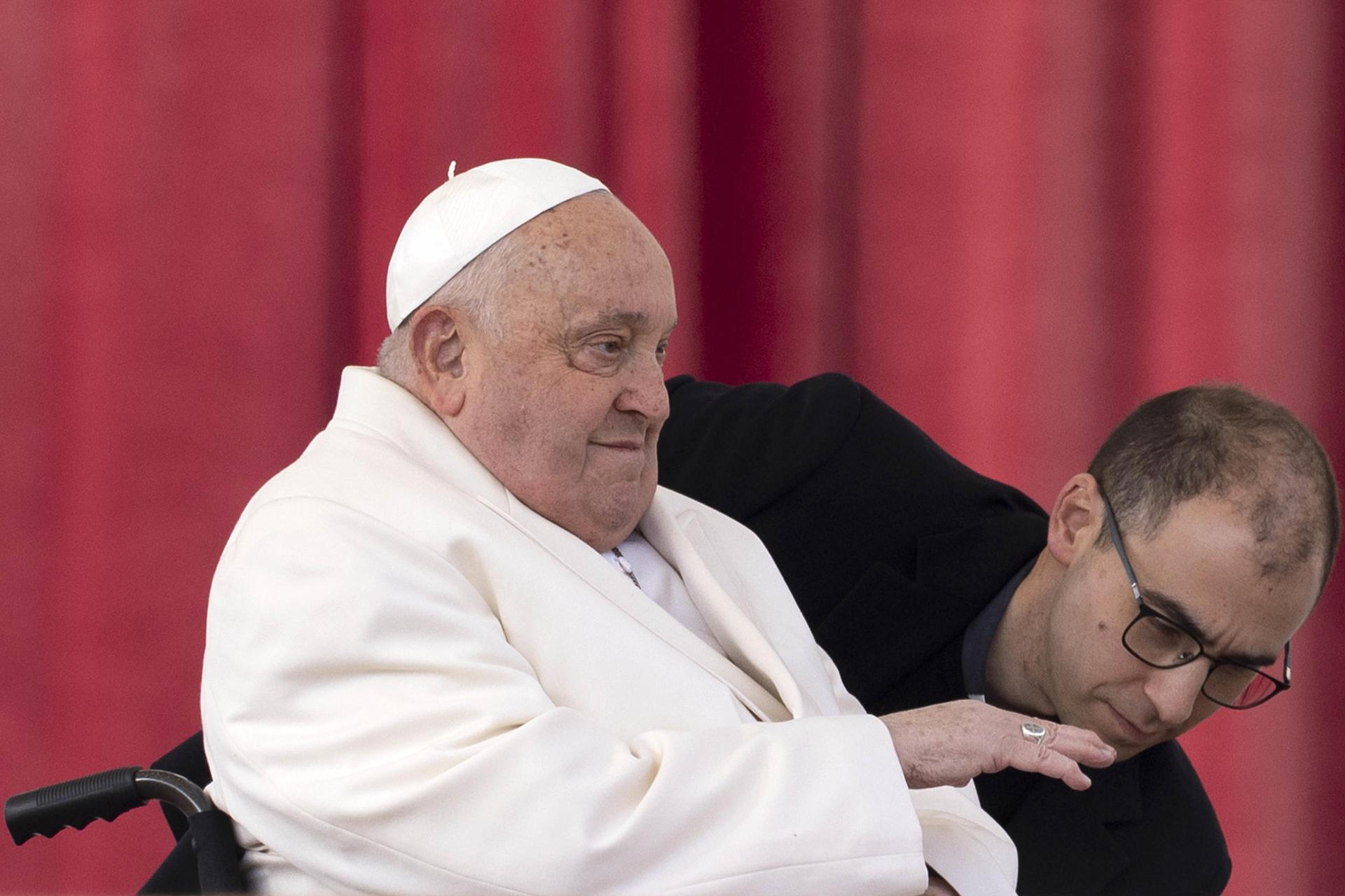 El papa pide a la Iglesia de EEUU no ceder a las narrativas que discriminan a migrantes