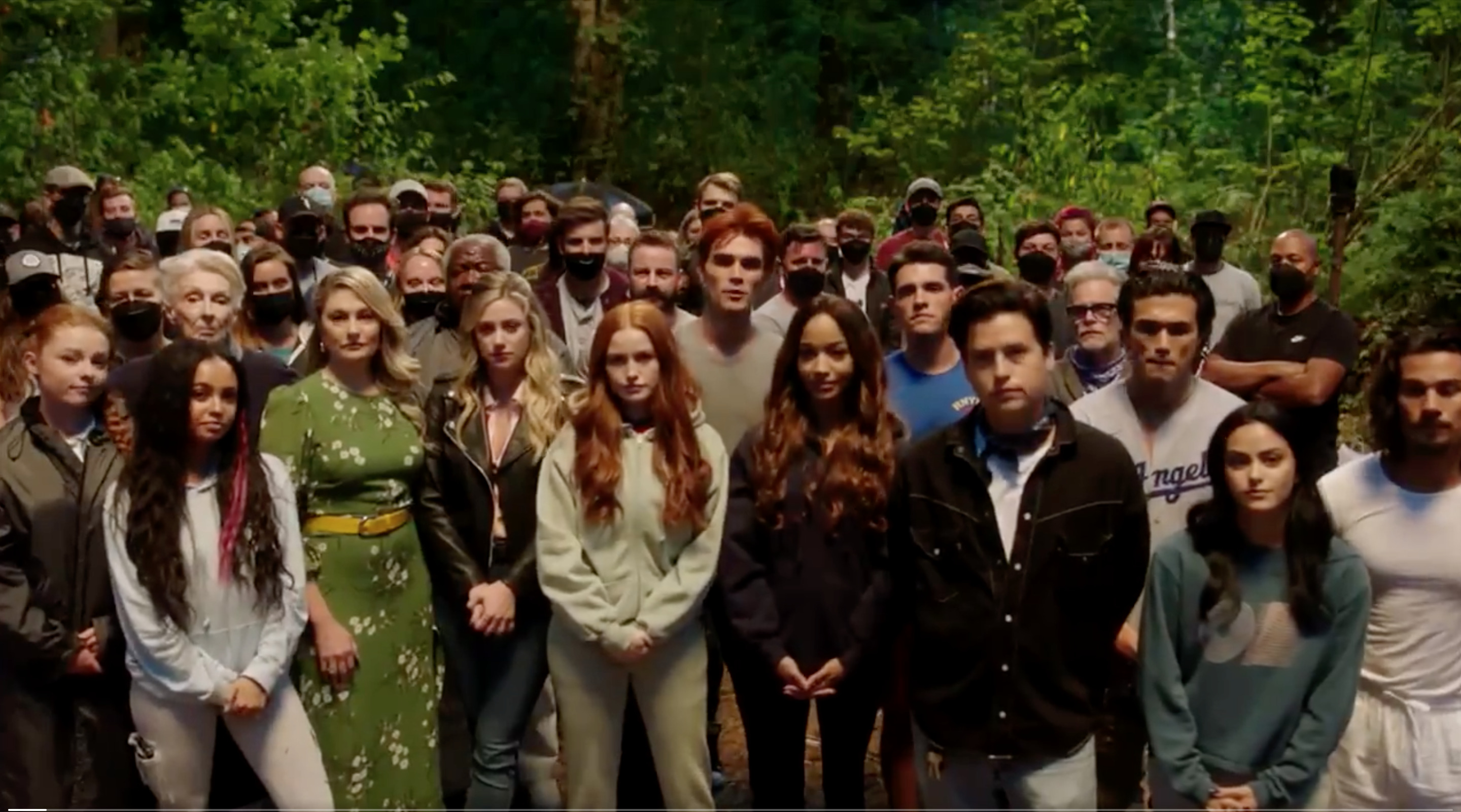 Elenco de la serie Riverdale asume denuncia internacional por la liberación del excanciller Aguirre Sacasa y todos los presos políticos