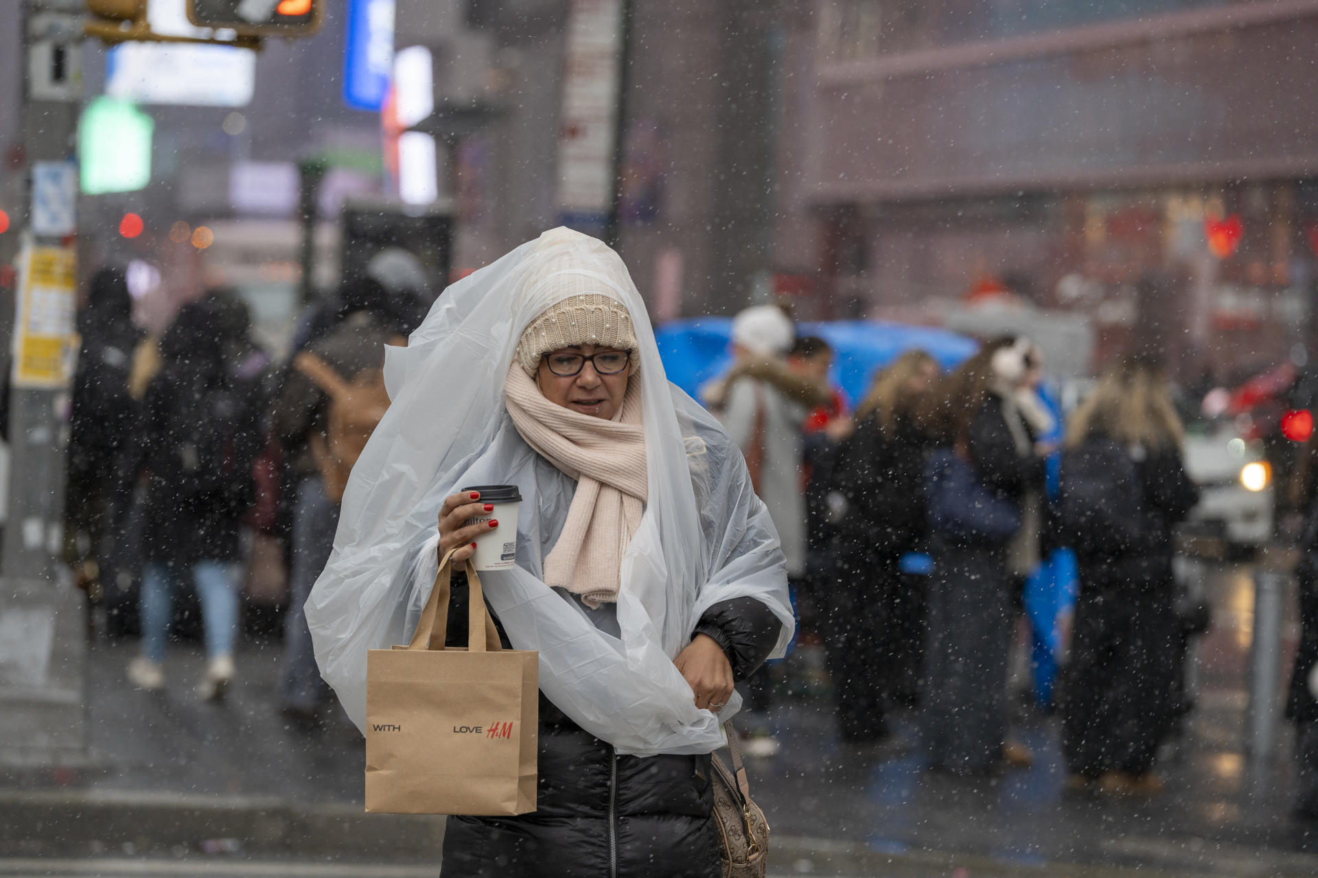 Más de 60 millones en alerta por temporal de nieve en EE.UU. que cancela miles de vuelos