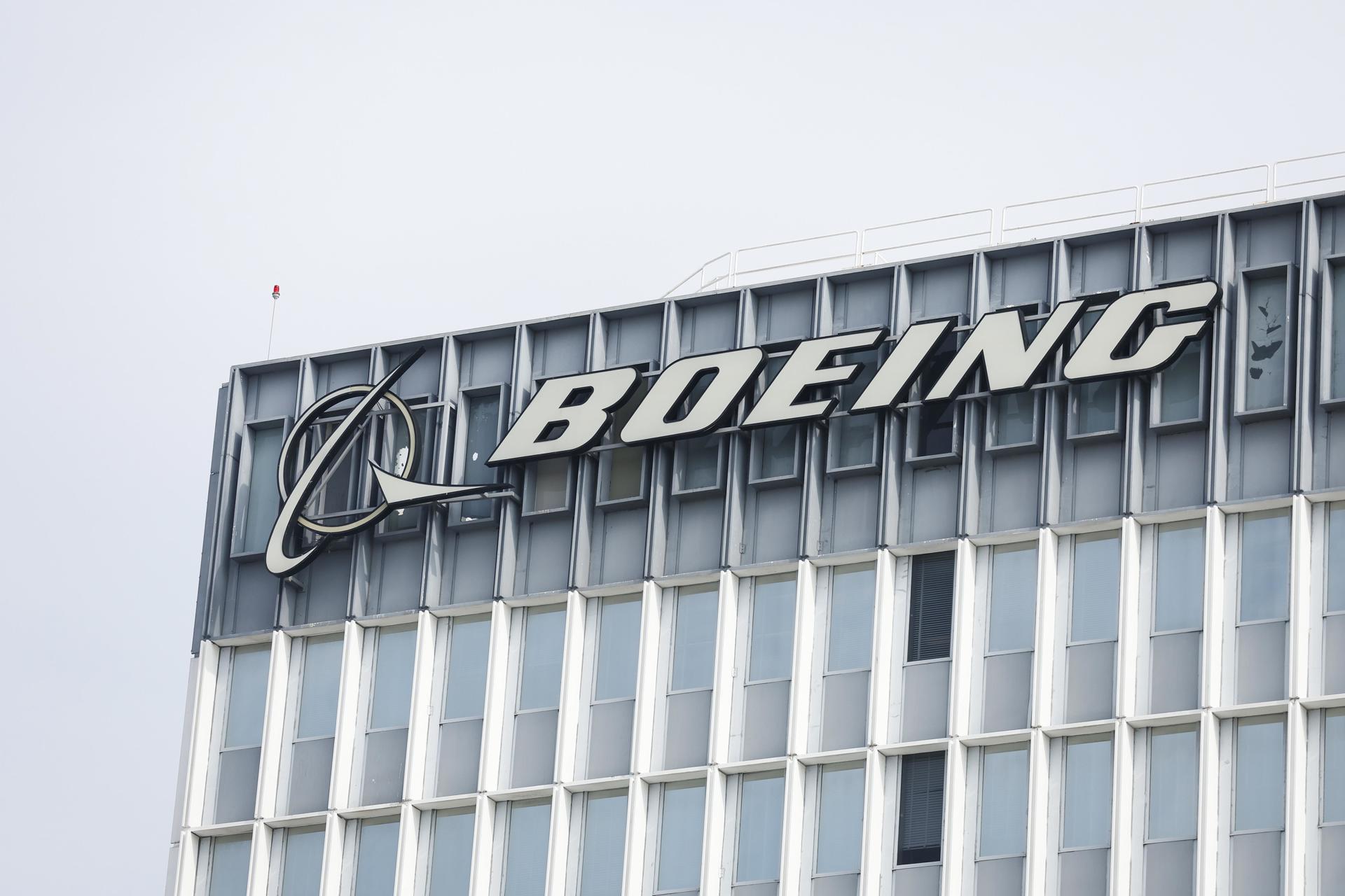 EE.UU. sanciona a Boeing por revelar información del accidente de uno de sus aviones