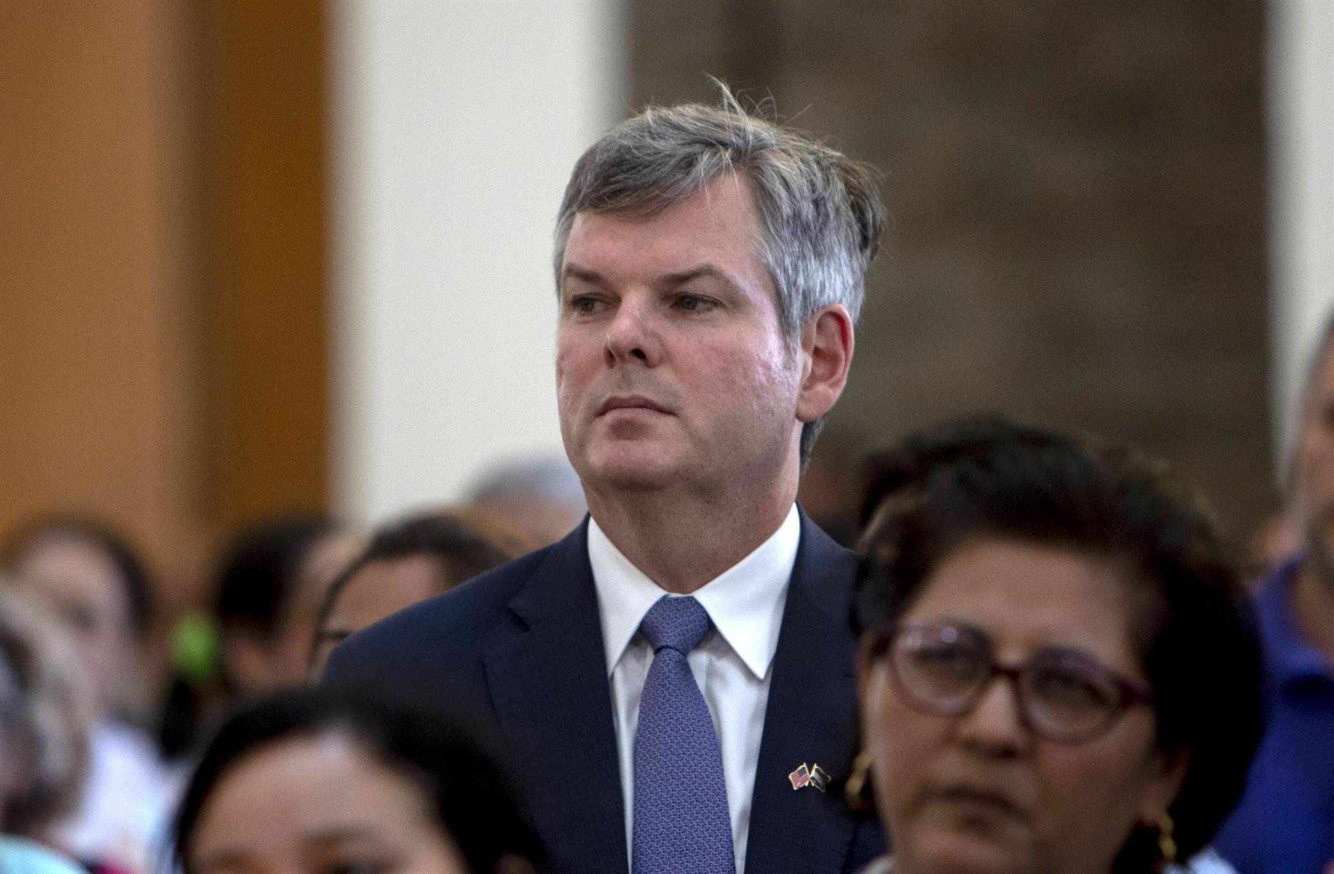 Gobierno de EE.UU. responde a acusación del régimen contra el embajador Sullivan