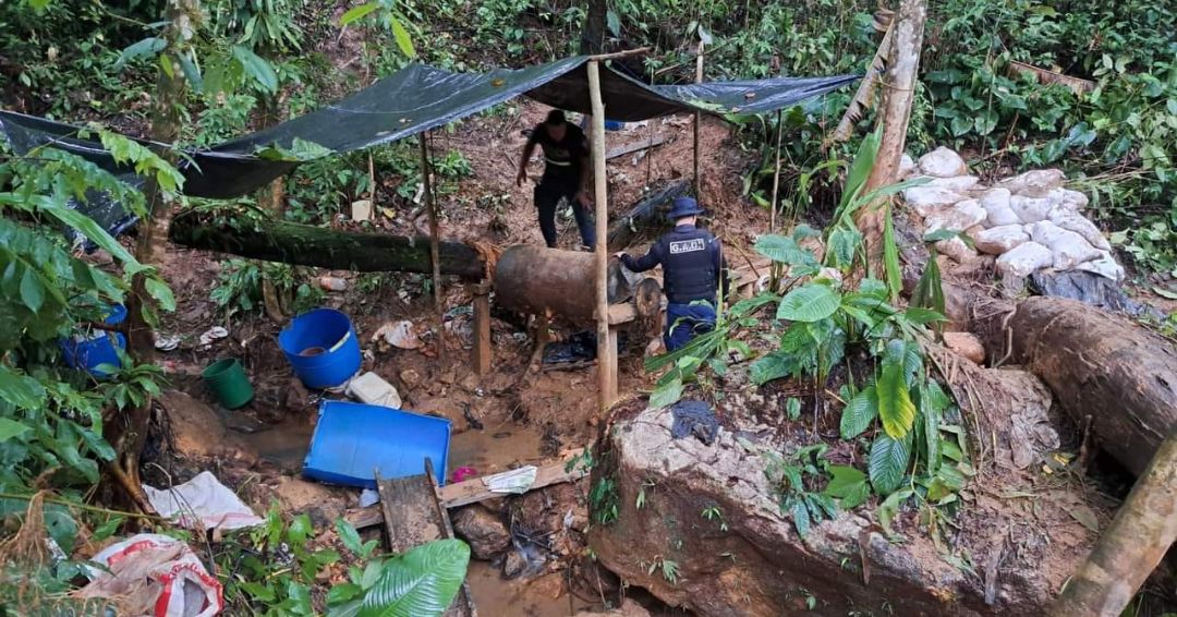 Detienen a 26 nicaragüenses en Costa Rica por presunta minería ilegal