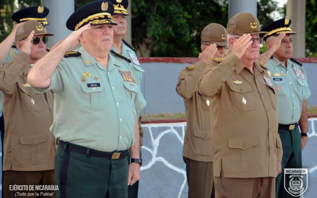 Las dictaduras de Nicaragua y Cuba acuerdan reforzar su cooperación militar