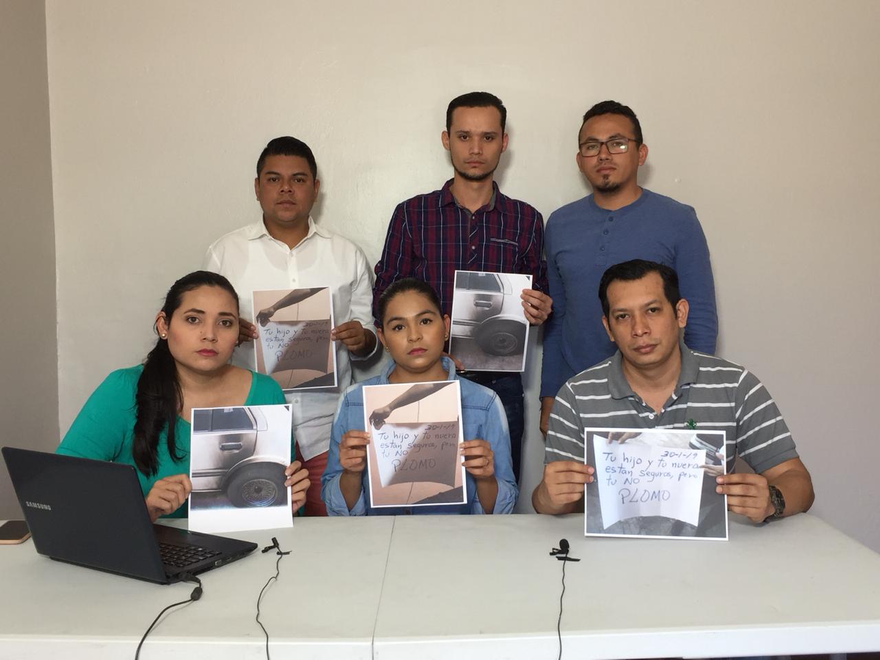 Lanzan bombas molotov a casa de periodistas de Nicaragua Investiga y los amenazan con "plomo"