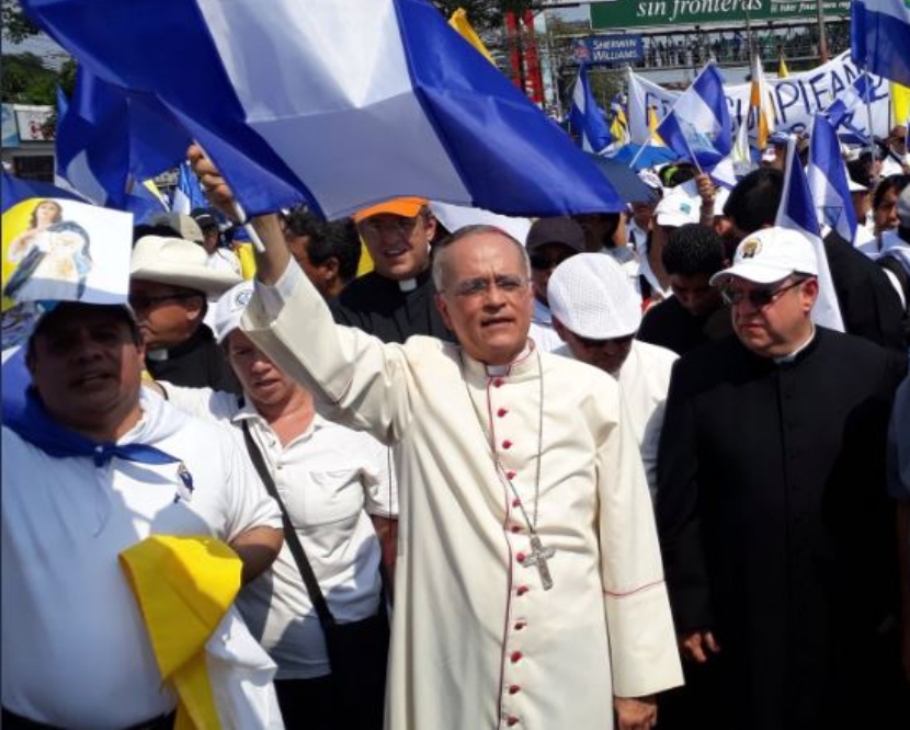 Nominan a monseñor Silvio Báez al premio “Alter Christus”