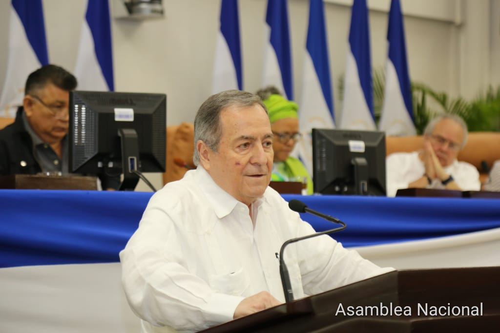 Asamblea Nacional ratifica tratado limítrofe suscrito entre Ortega y Hernández