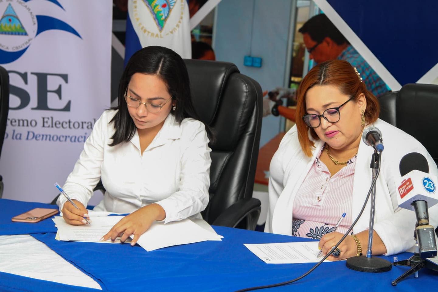 Llegan amigos de Ortega que participarán como acompañantes electorales