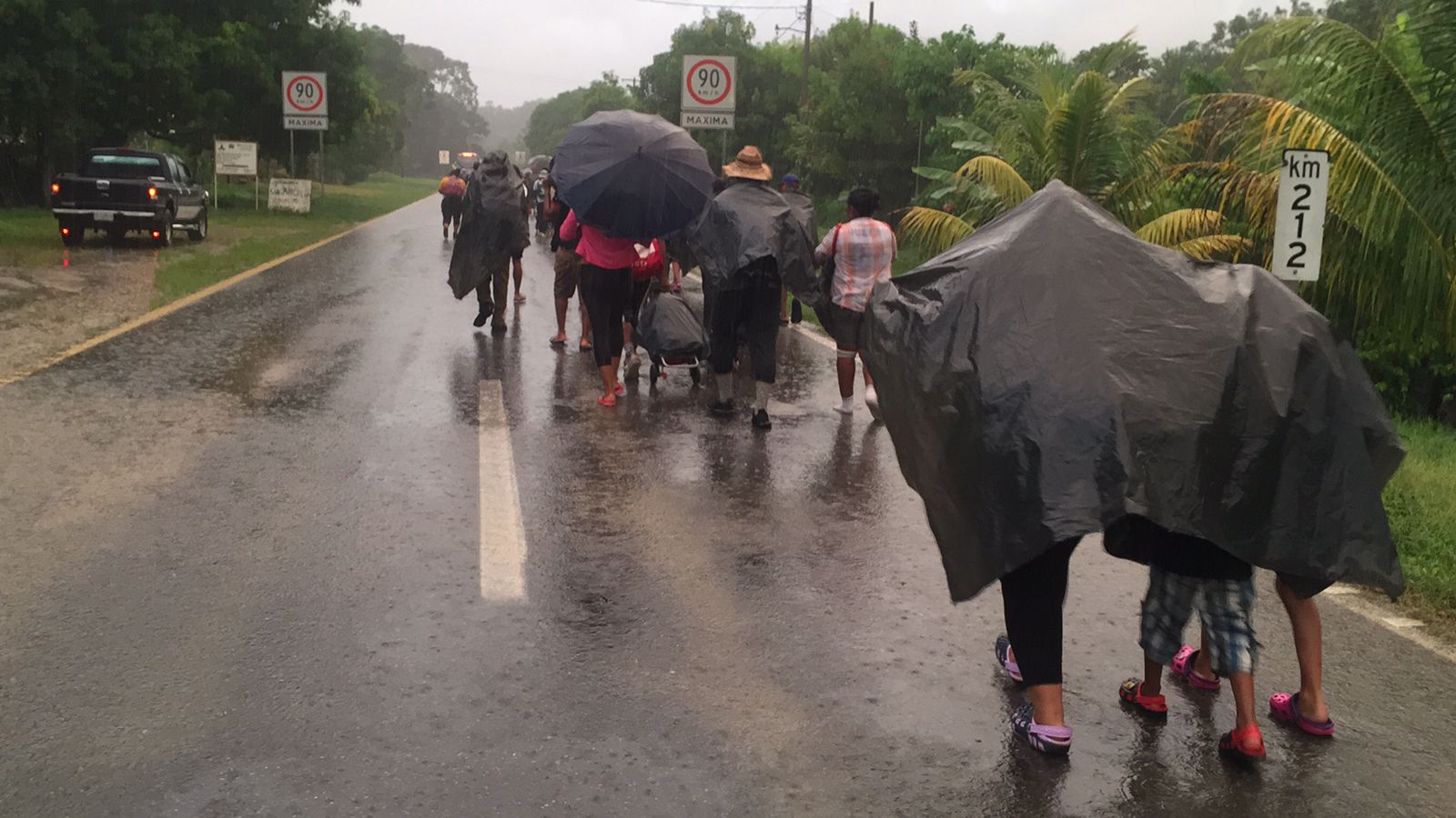 Nicaragüenses en éxodo masivo a causa de la represión