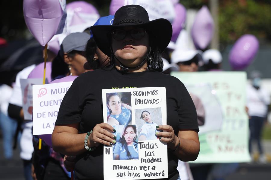 Mujeres exigen protección del Estado para vivir libres de violencia en El Salvador