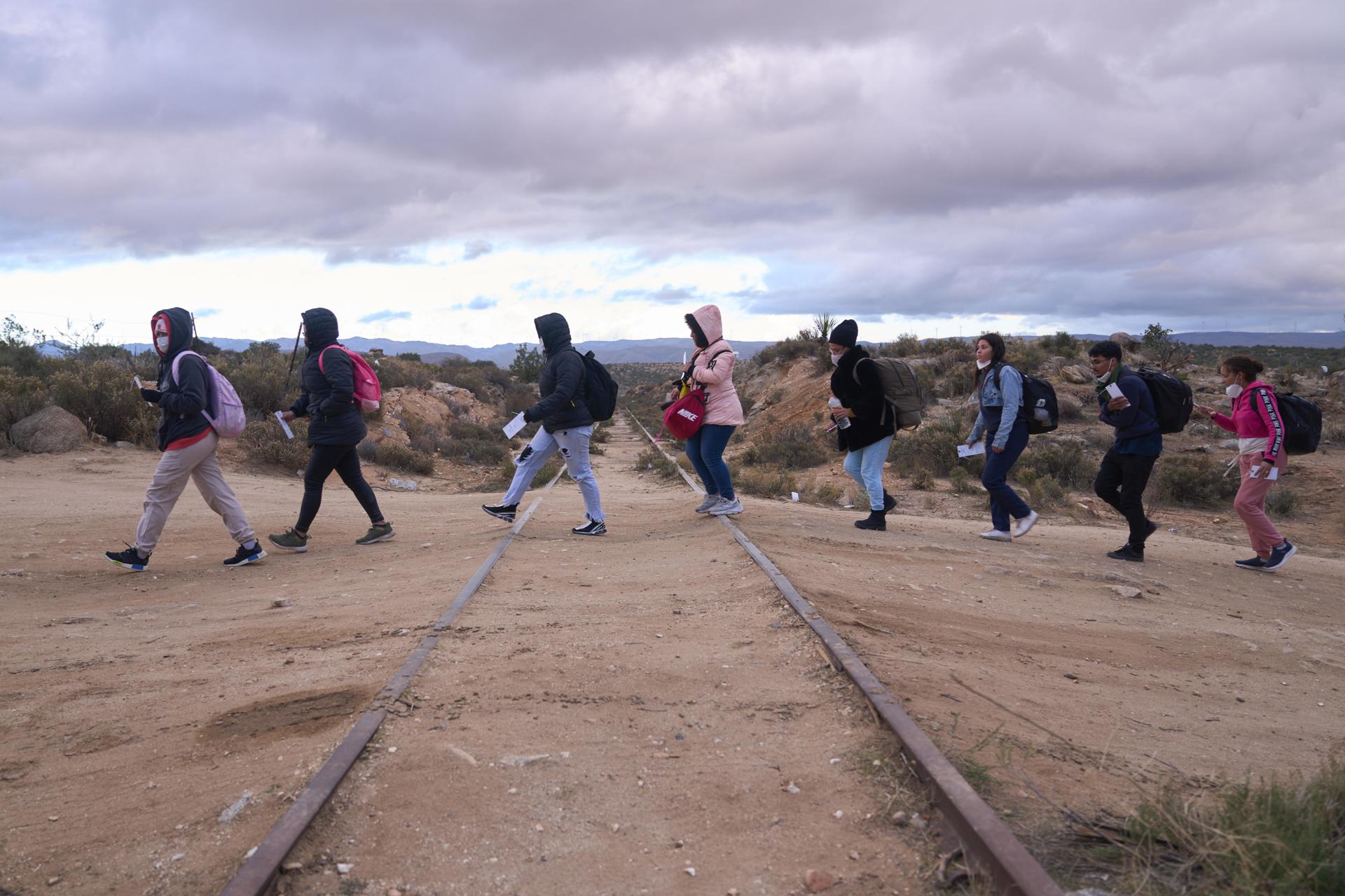 899 nicas detenidos en la frontera de Estados Unidos en el último mes, la cifra más baja registrada