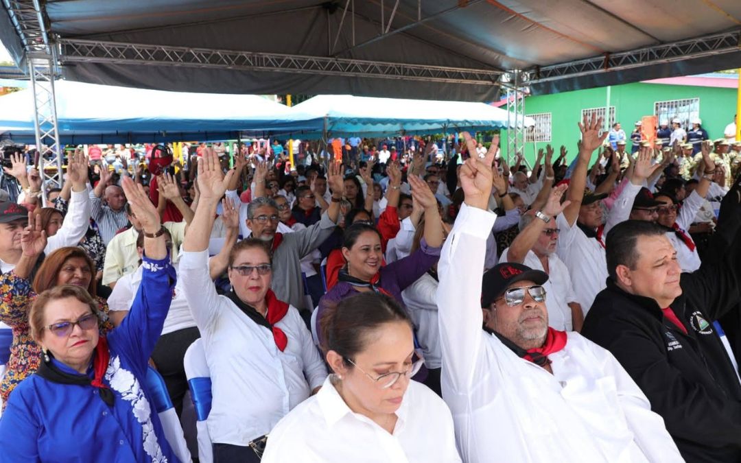 Diputados aprueban ley para condecorar a represores