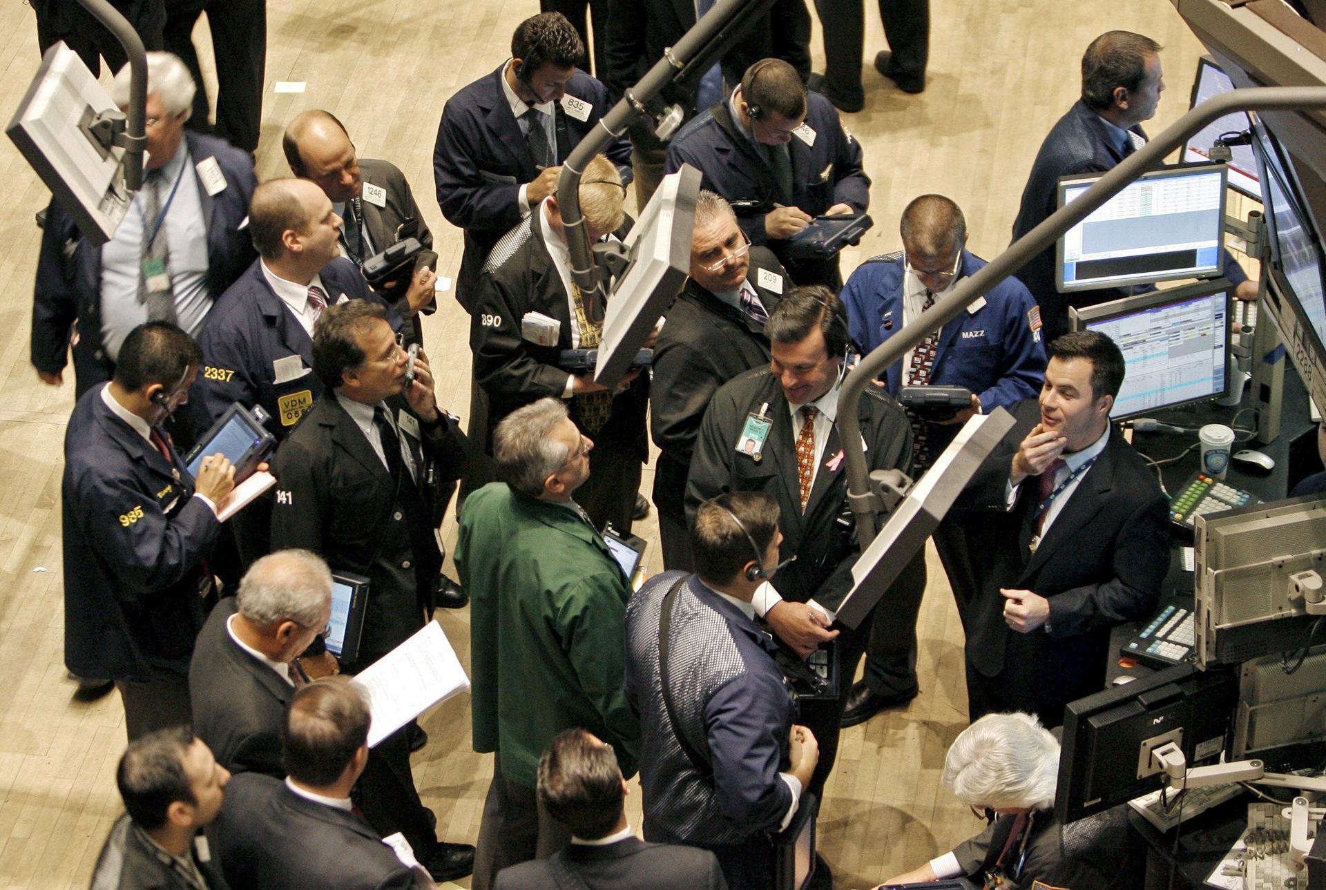 Wall Street abre en rojo en una jornada de poco movimiento donde destaca caída de Boeing