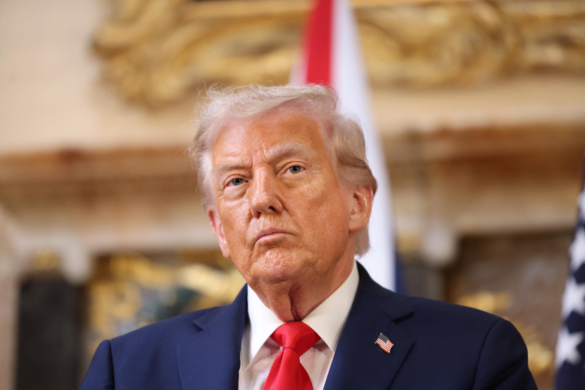 Un juez desestima por «inapropiada» la demanda de Trump contra The New York Times
