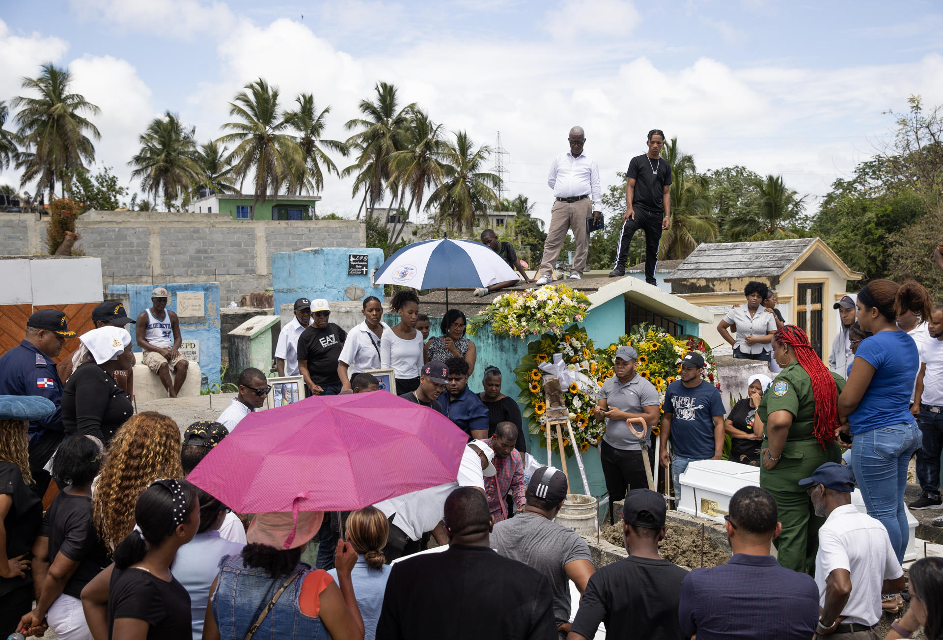 Impacto psicológico de tragedia de Santo Domingo requerirá intervenir durante mucho tiempo