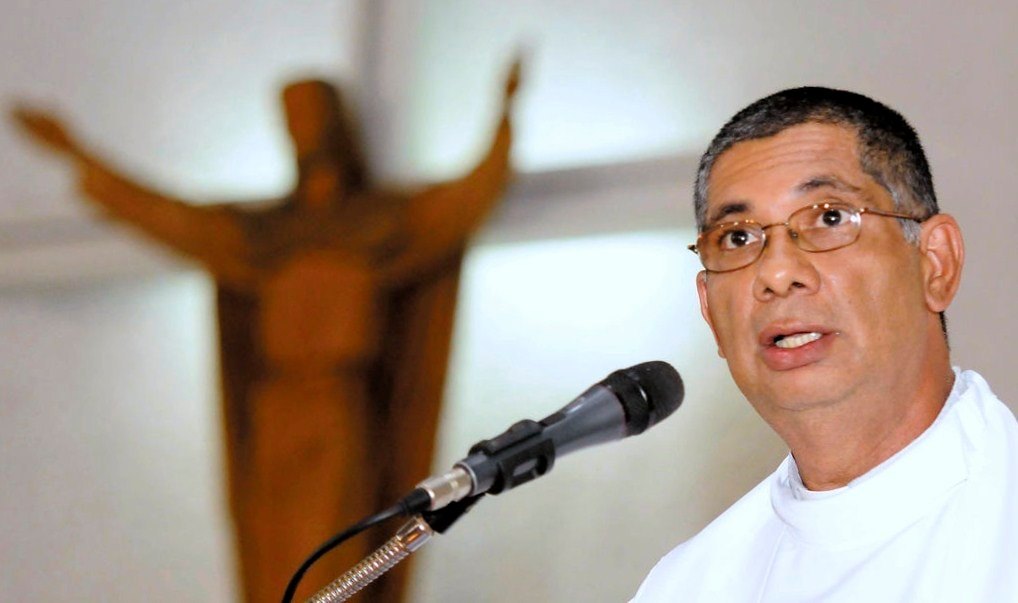 Régimen impide salida del país a monseñor Silvio Fonseca «para molestar a la iglesia»