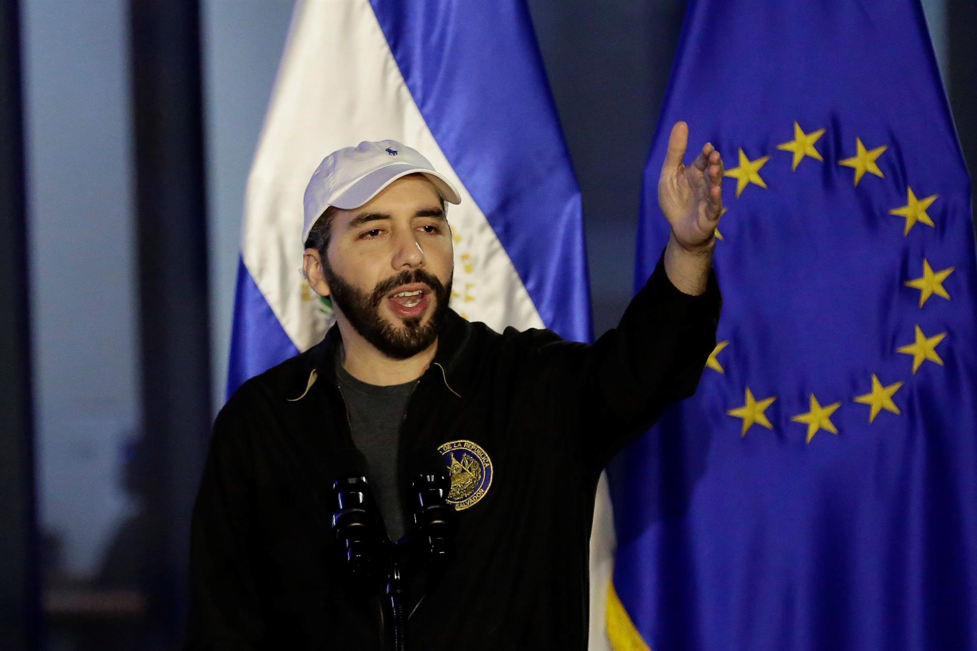 Bukele presenta una ley de agentes extranjeros