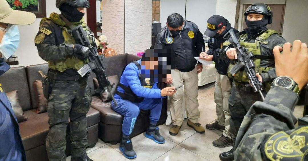 Más de 400 funcionarios públicos han sido detenidos en Perú en la primera mitad de 2024