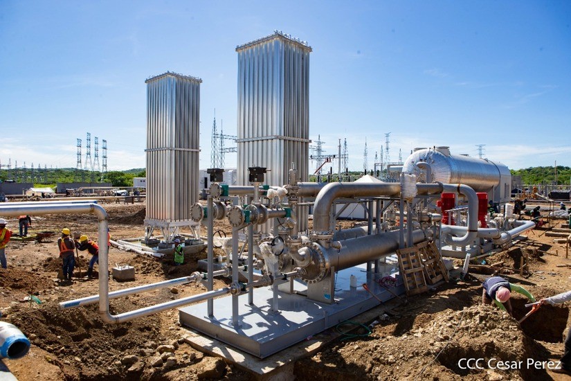 Sanciones a funcionarios del sector energético paralizaría planta de gas de New Fortress Energy en Nicaragua