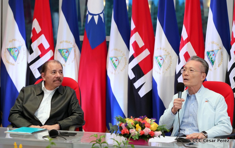 Ortega rompe relaciones diplomáticas con Taiwán y se pliega a China