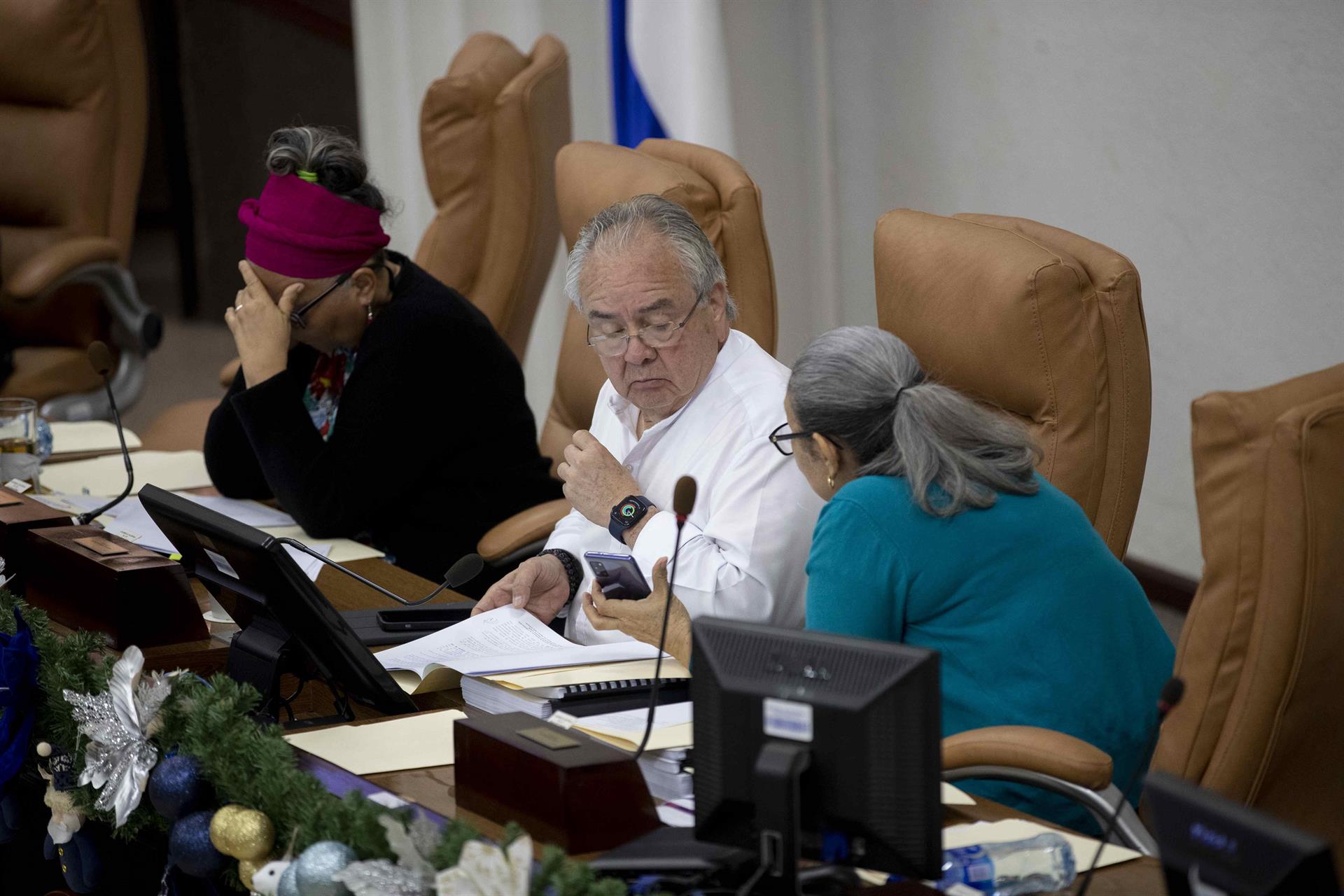 Porras pide condenar a presos políticos y amenaza con más detenciones