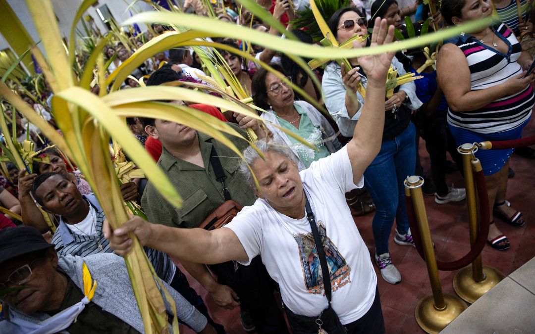 Entre palmas y fe, se inicia la Semana Santa en Nicaragua con Procesión del Triunfo