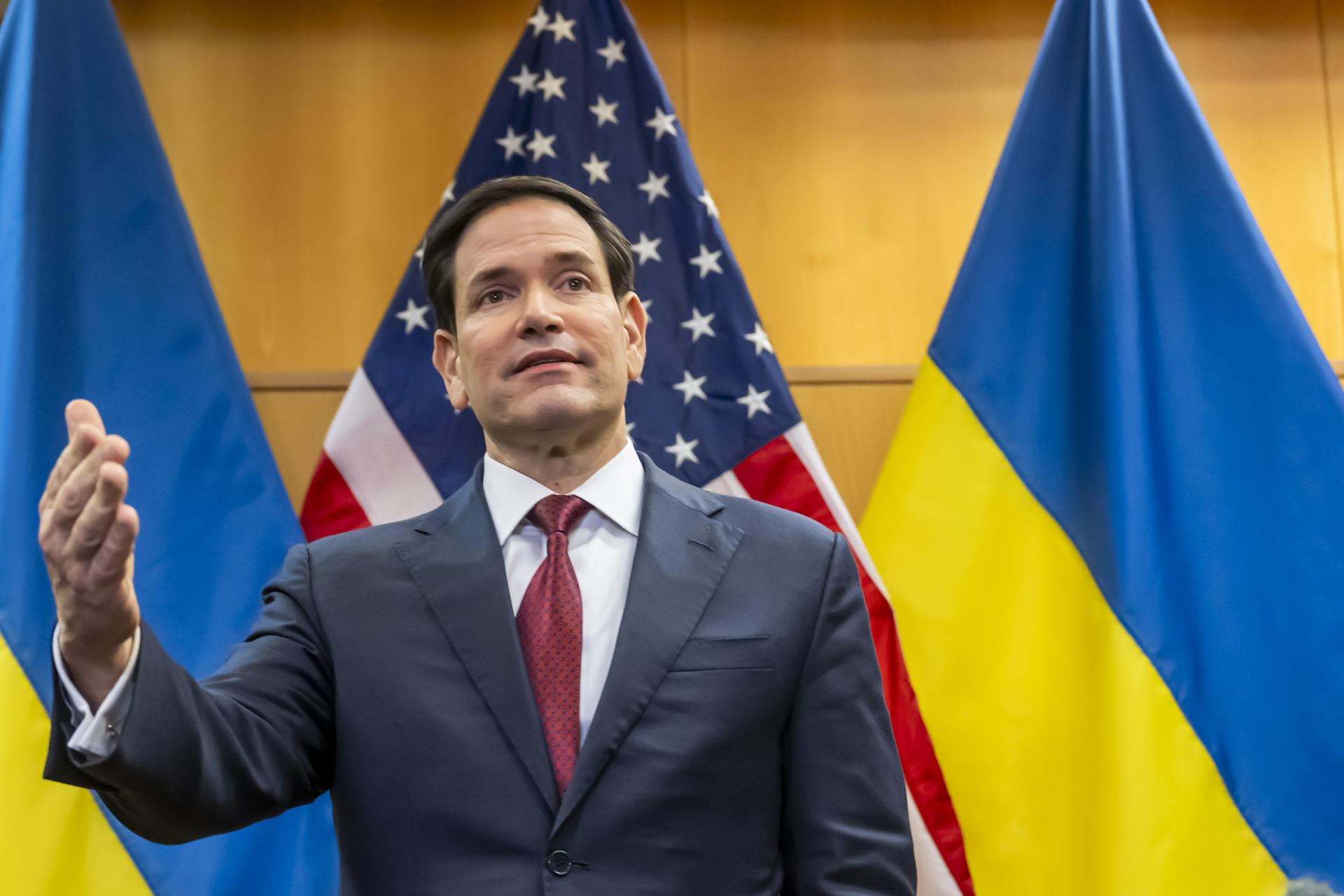 Marco Rubio amenaza con usar la fuerza si Delcy Rodríguez no coopera con EE.UU.