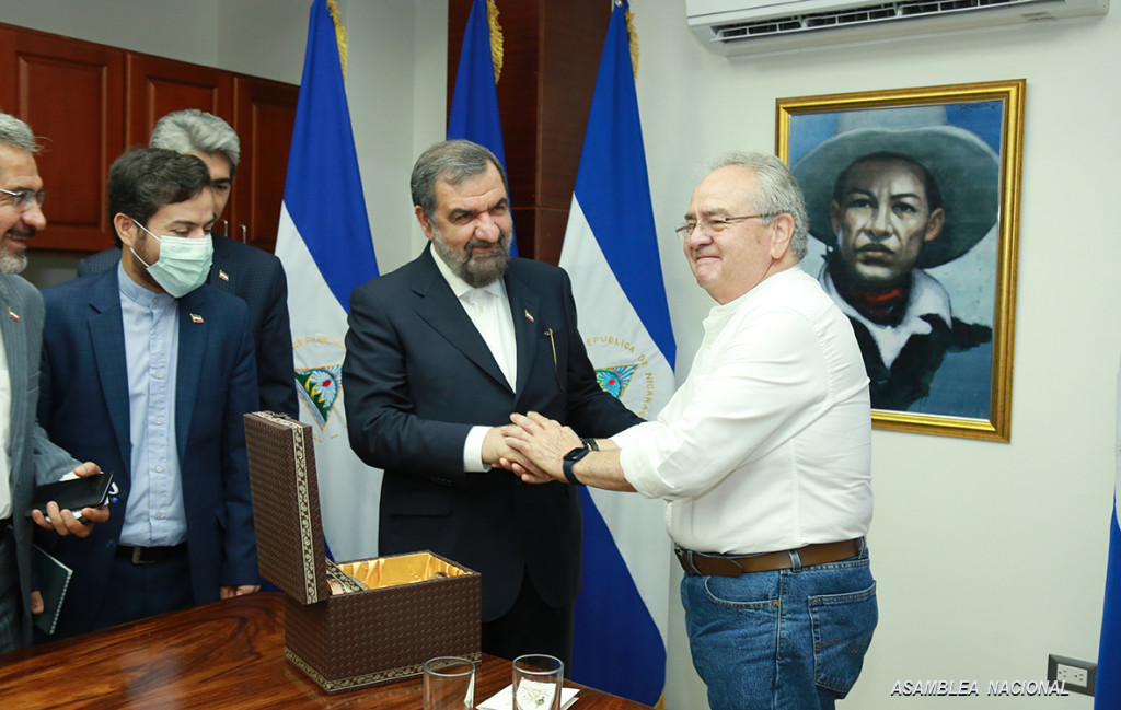 Dictadura negocia cooperación iraní con Mohsen Rezai, Argentina quiere extraditarlo por terrorista