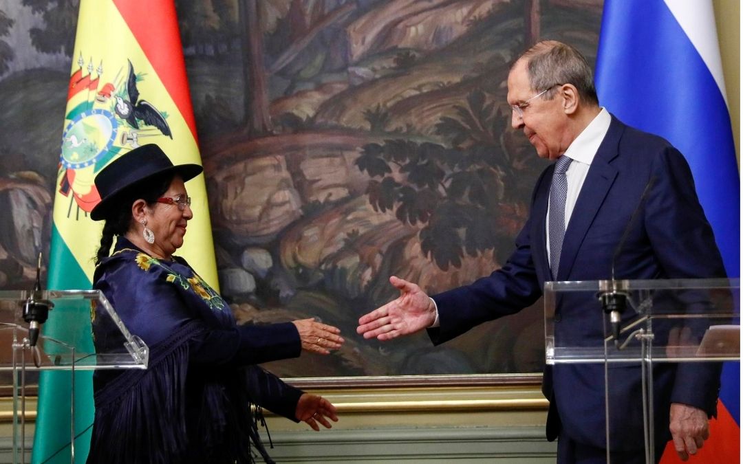 La canciller de Bolivia se asegura el apoyo de Rusia al ingreso en el grupo BRICS