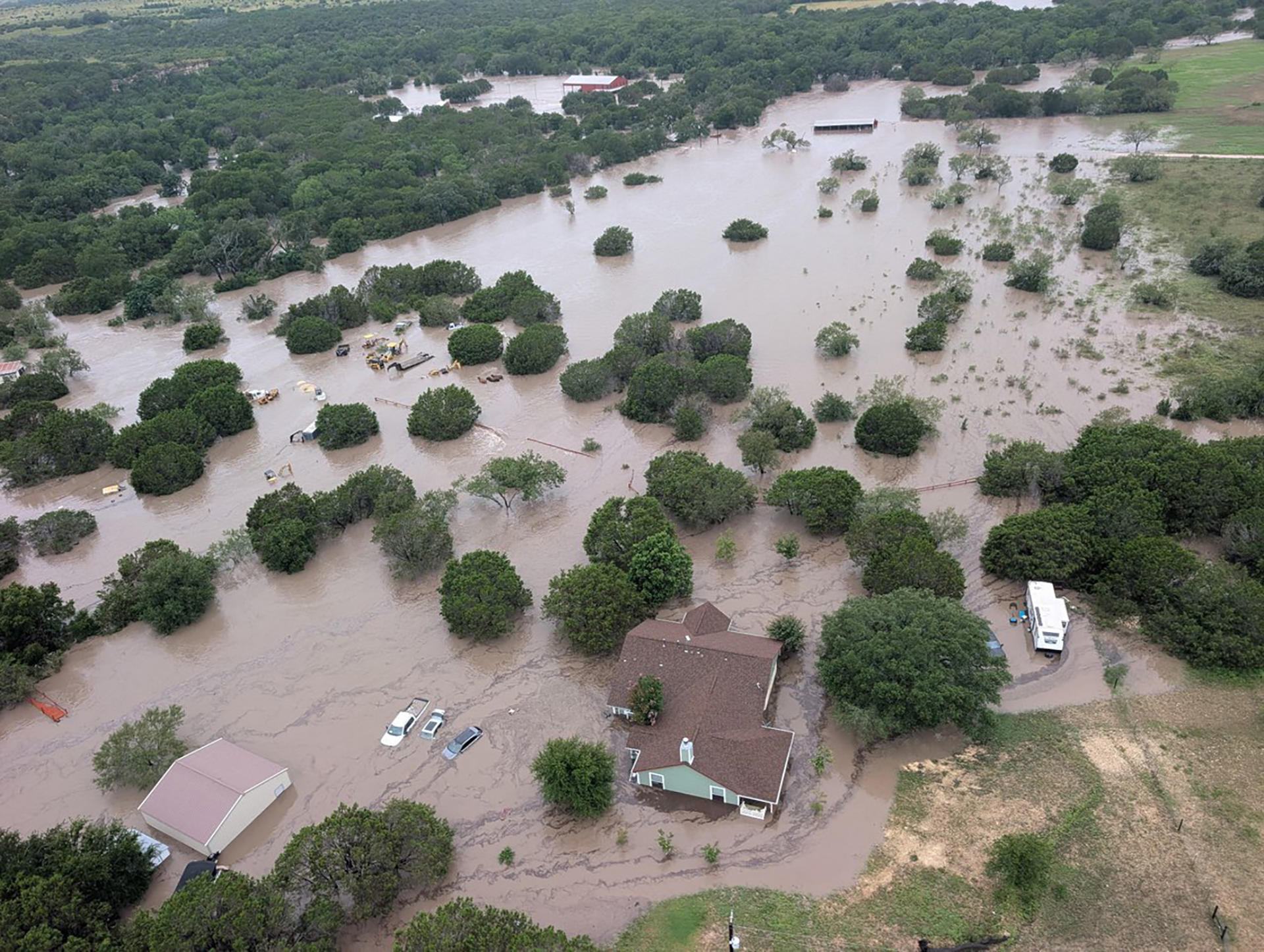 El número de fallecidos en Texas por las inundaciones sube a 82